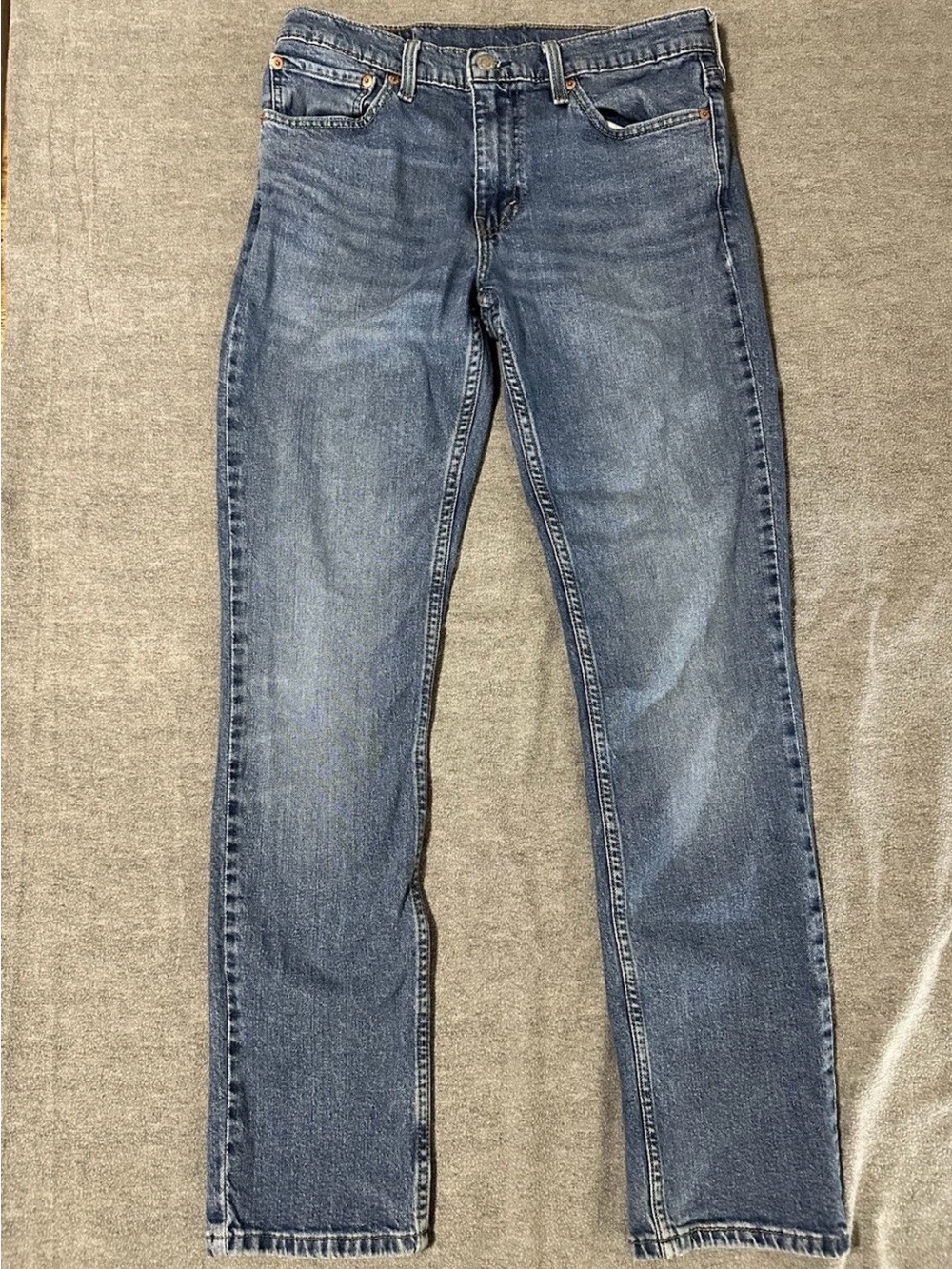 Levi's 511 Men's Straight Jeans in Medium Blue Wash